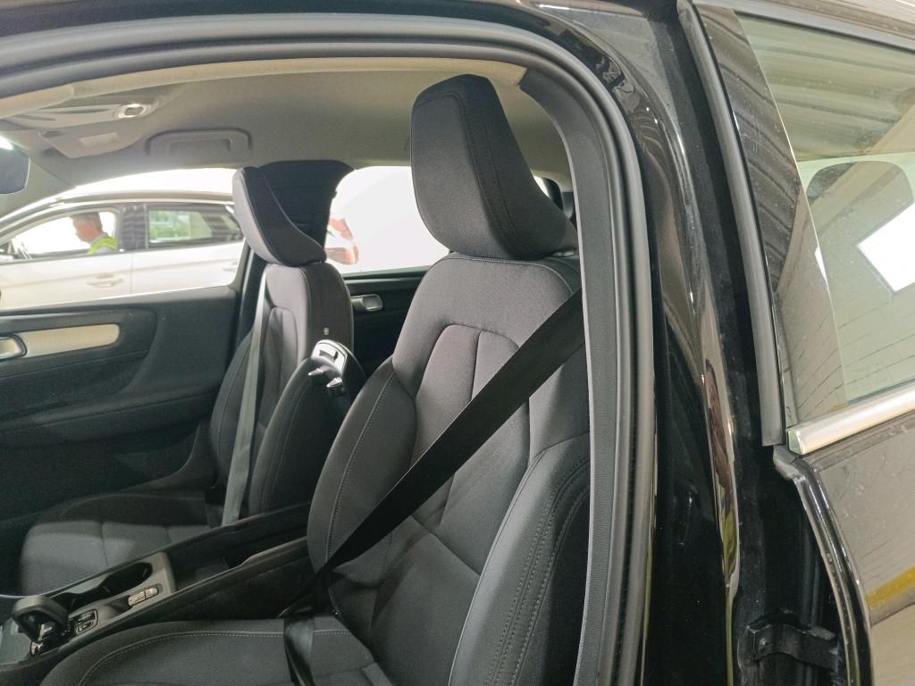 volvo-xc40-2022-hibrido-a-gasolina-1477cc