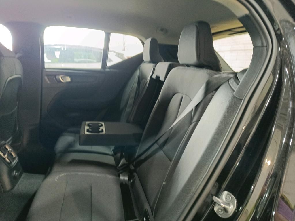 volvo-xc40-2022-hibrido-a-gasolina-1477cc