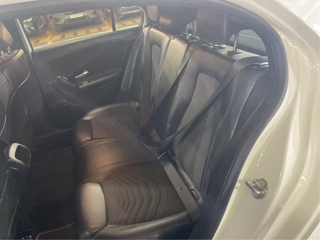 mercedes-benz-classe-a-2022-hibrido-a-gasolina-1332cc