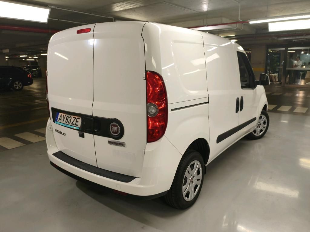 fiat-doblo-2023-diesel-1598cc