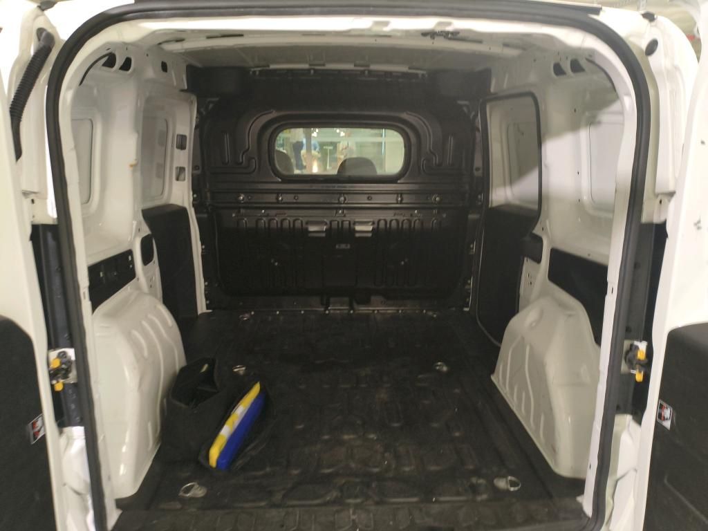 fiat-doblo-2023-diesel-1598cc