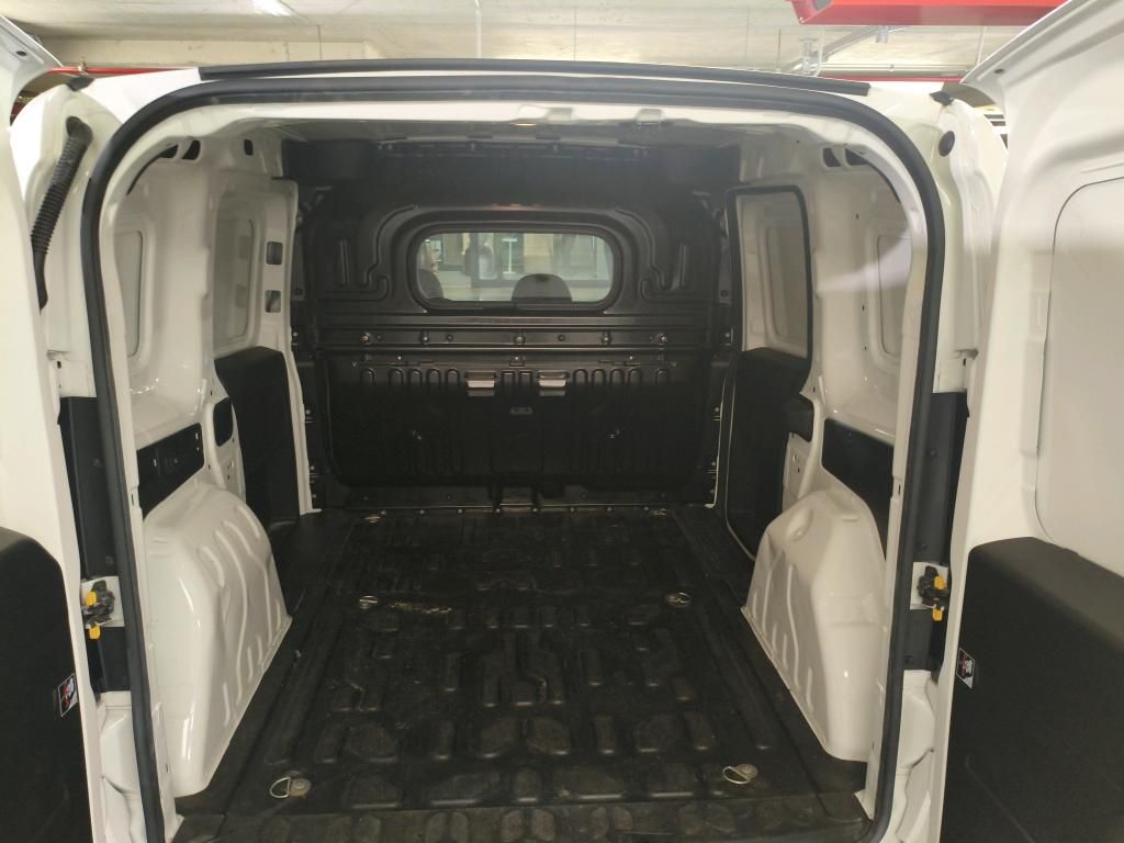 fiat-doblo-2023-diesel-1598cc