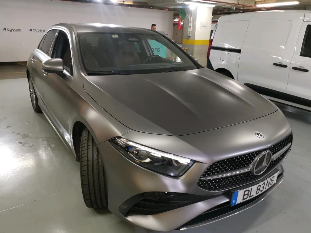 mercedes-benz-classe-a-2024-hibrido-a-gasolina-1332cc