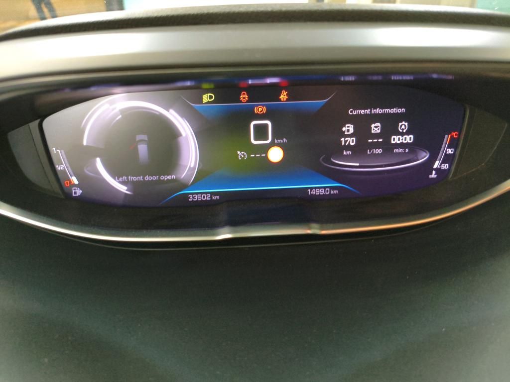 peugeot-5008-2022-diesel-1499cc