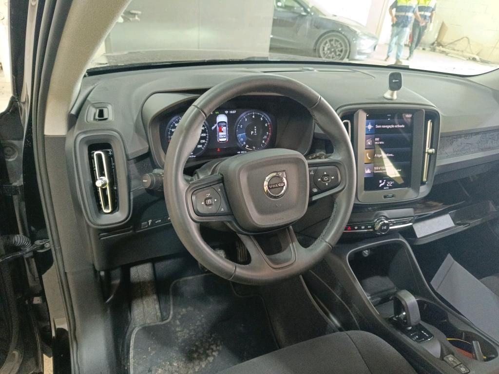 volvo-xc40-2022-gasolina-1477cc