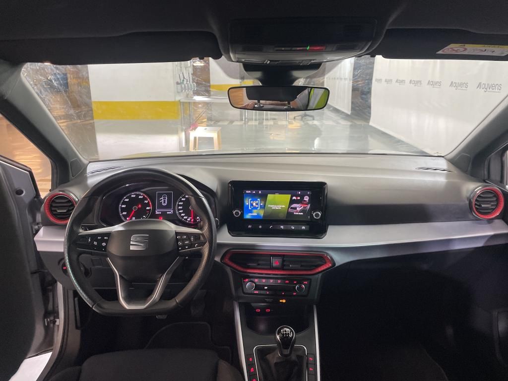 seat-arona-2023-gasolina-999cc