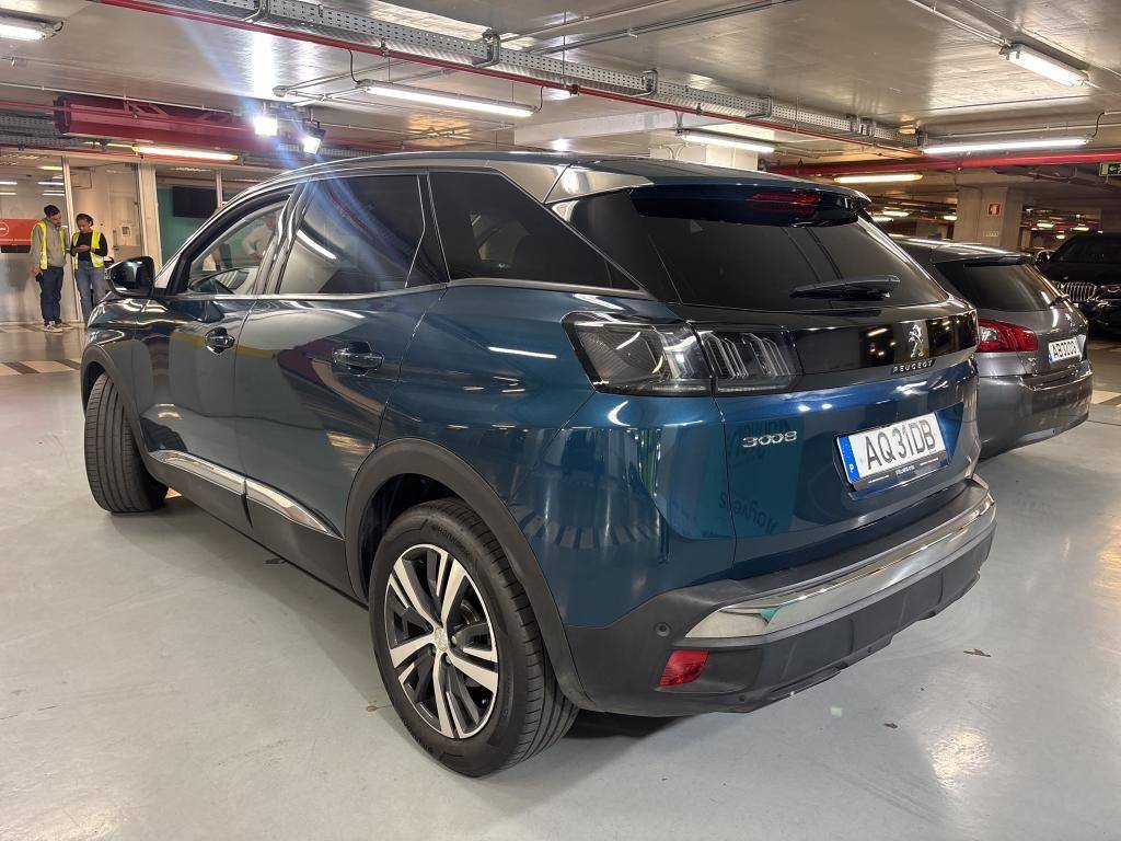 peugeot-3008-2022-diesel-1499cc