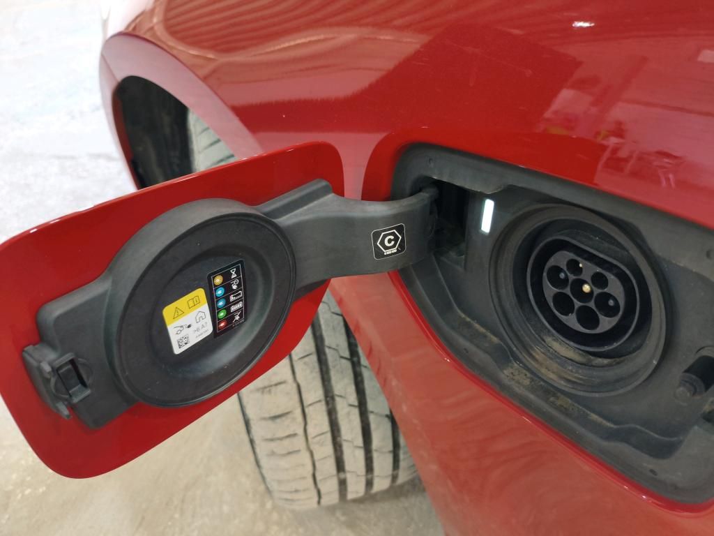 bmw-serie-3-2022-hibrido-a-gasolina-1998cc