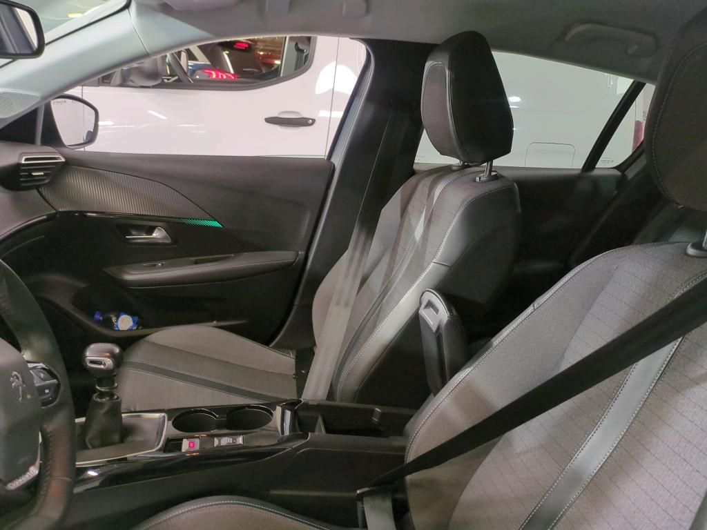 peugeot-208-2023-gasolina-1199cc