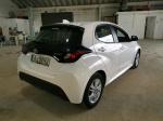 toyota-yaris-2023-hibrido-a-gasolina-1490cc