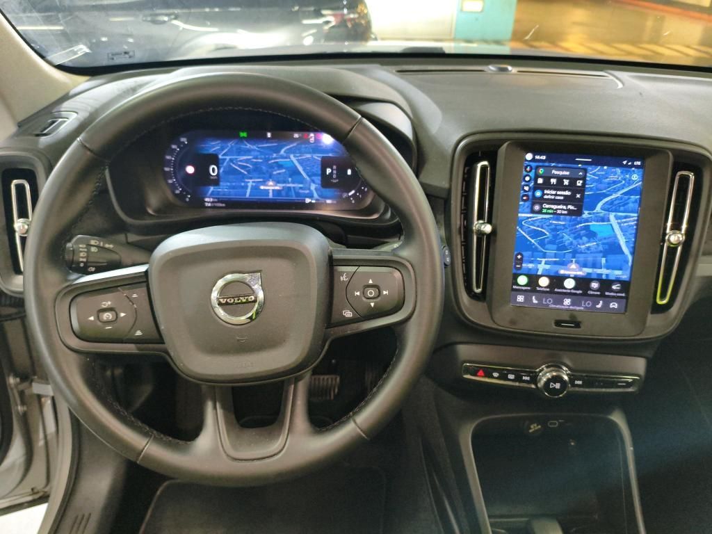 volvo-xc40-2024-gasolina-1969cc