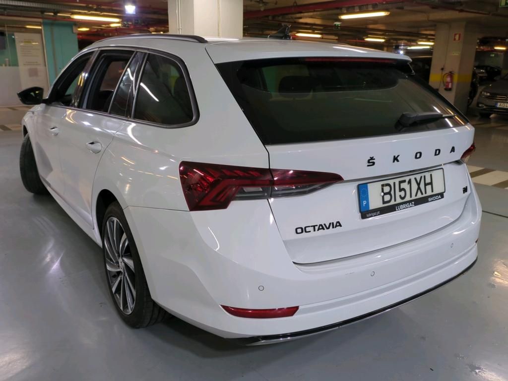 skoda-octavia-break-2024-hibrido-a-gasolina-1395cc