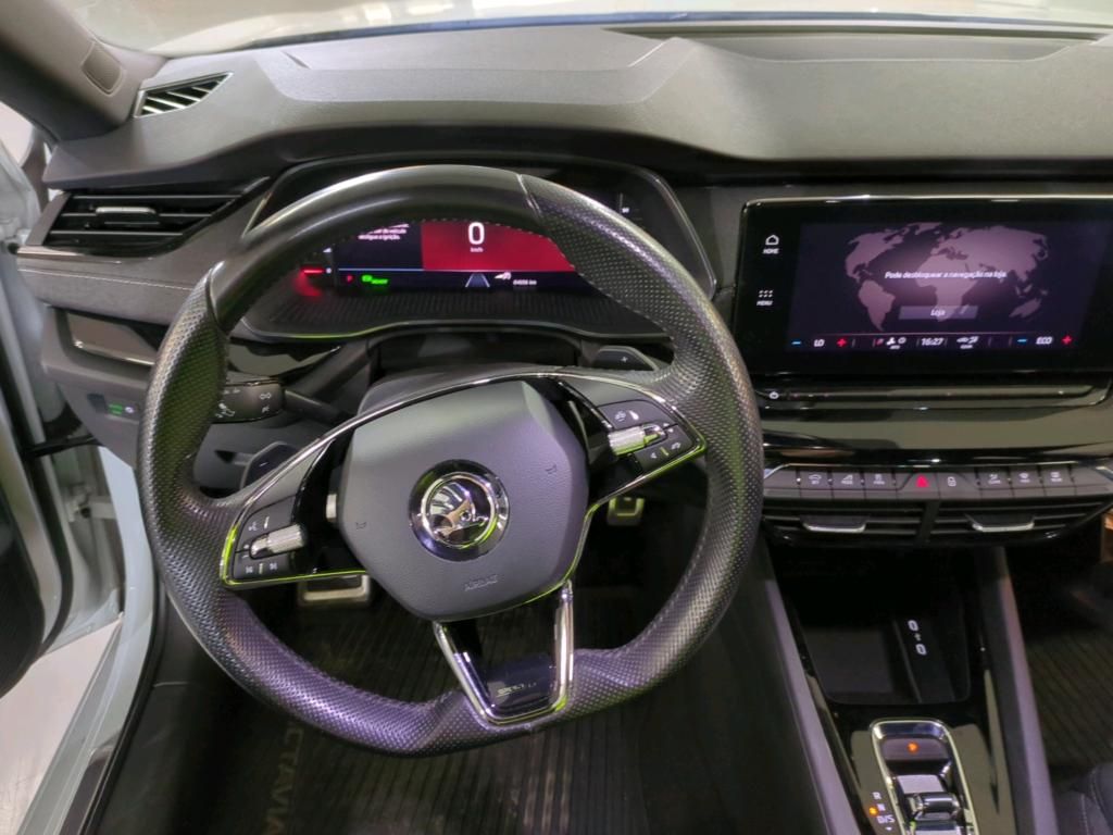 skoda-octavia-break-2024-hibrido-a-gasolina-1395cc
