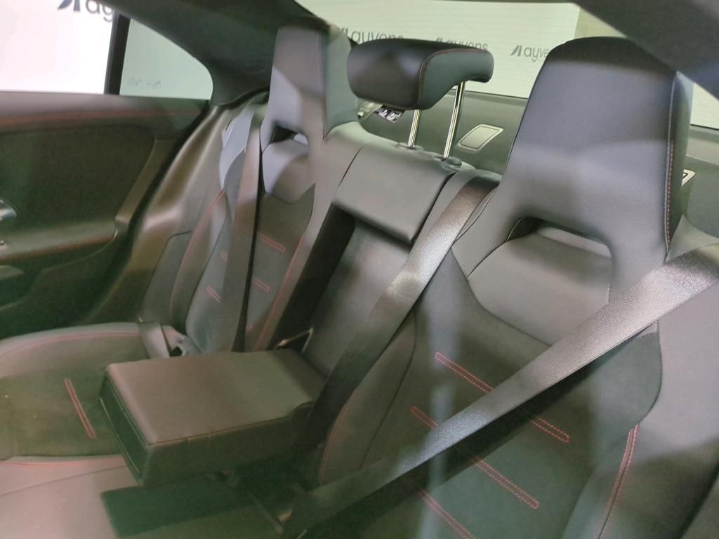 mercedes-benz-cla-2024-gasolina-1332cc