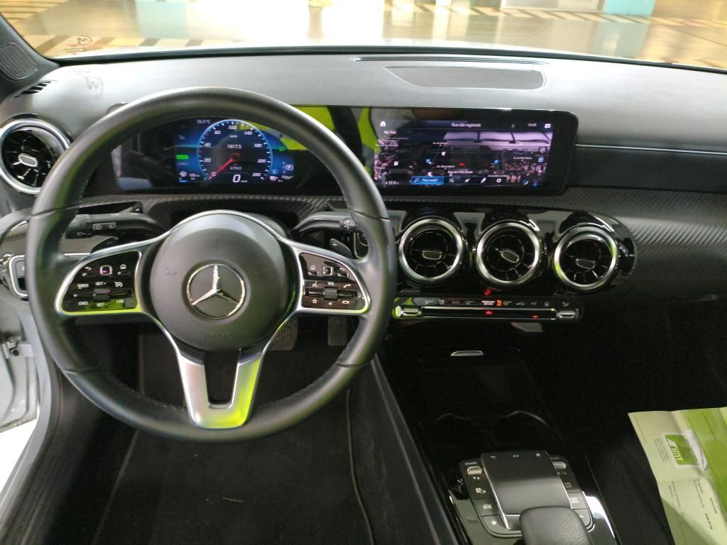 mercedes-benz-classe-a-2022-hibrido-a-gasolina-1332cc