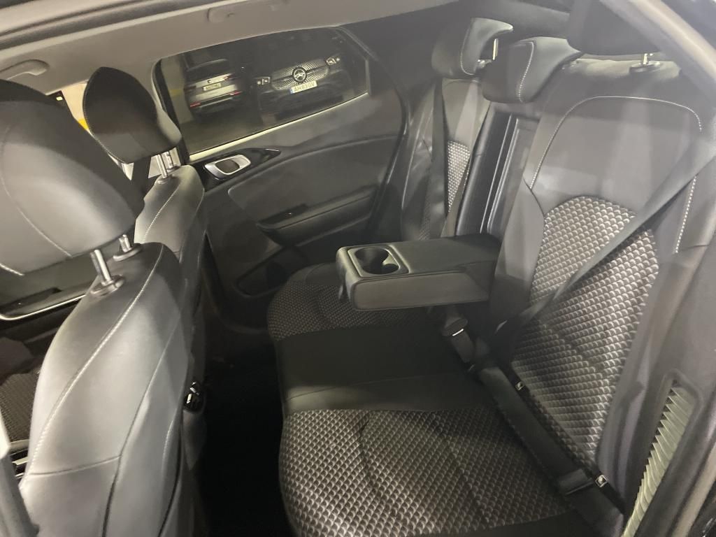 kia-xceed-2022-hibrido-a-gasolina-1580cc