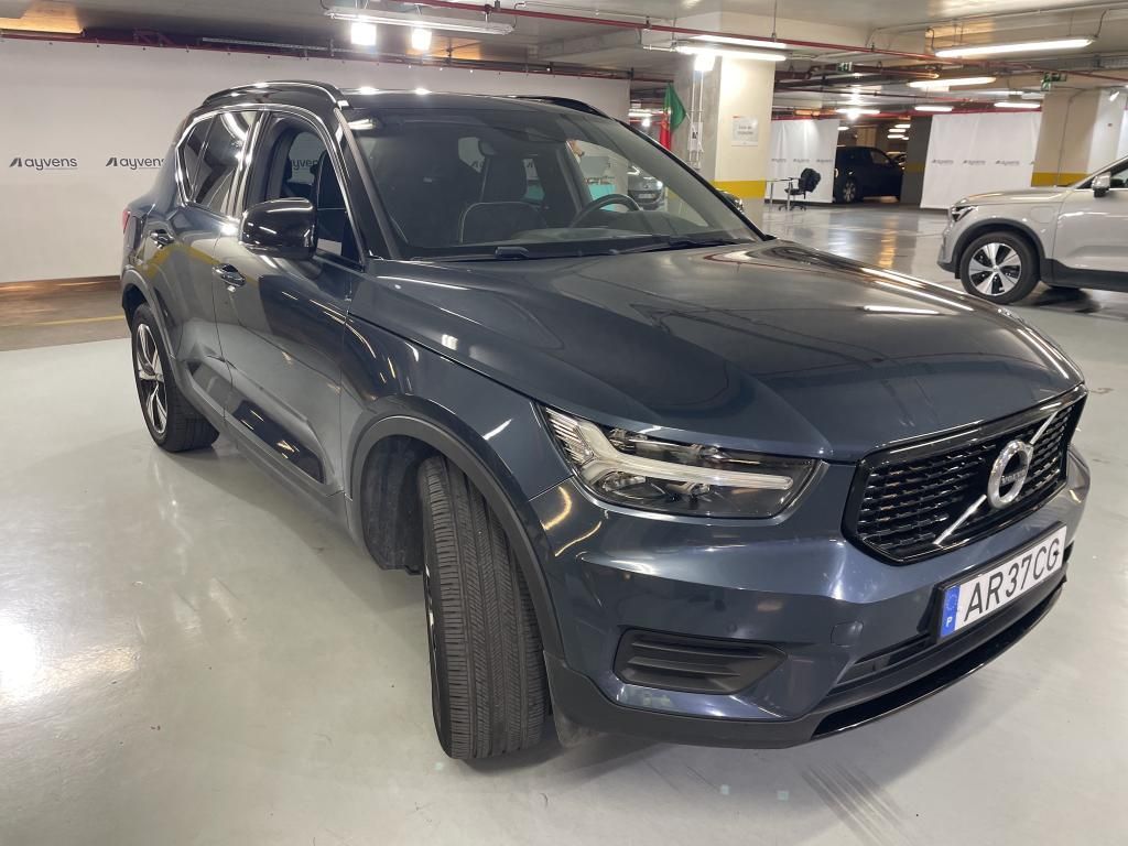 volvo-xc40-2022-hibrido-a-gasolina-1477cc