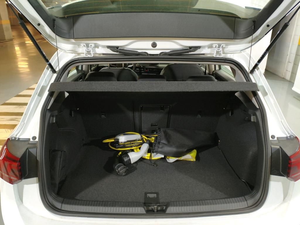 volkswagen-golf-2026-hibrido-a-gasolina-1498cc