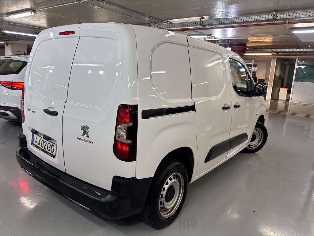 peugeot-partner-2023-diesel-1499cc