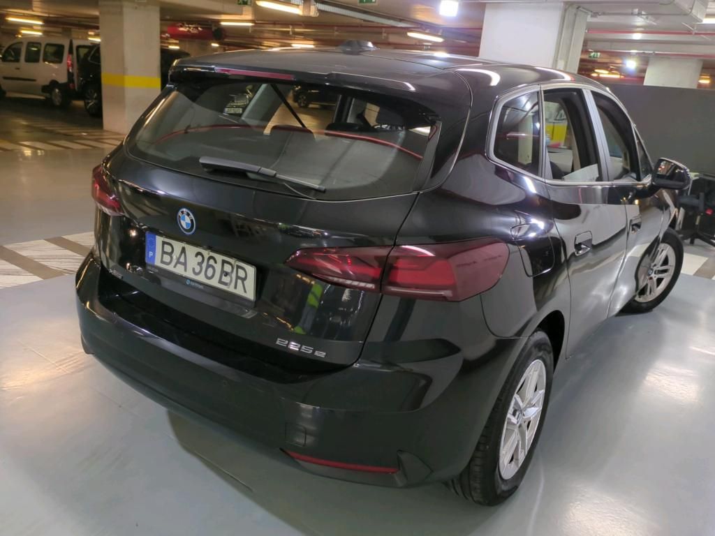 bmw-serie-2-2023-hibrido-a-gasolina-1499cc