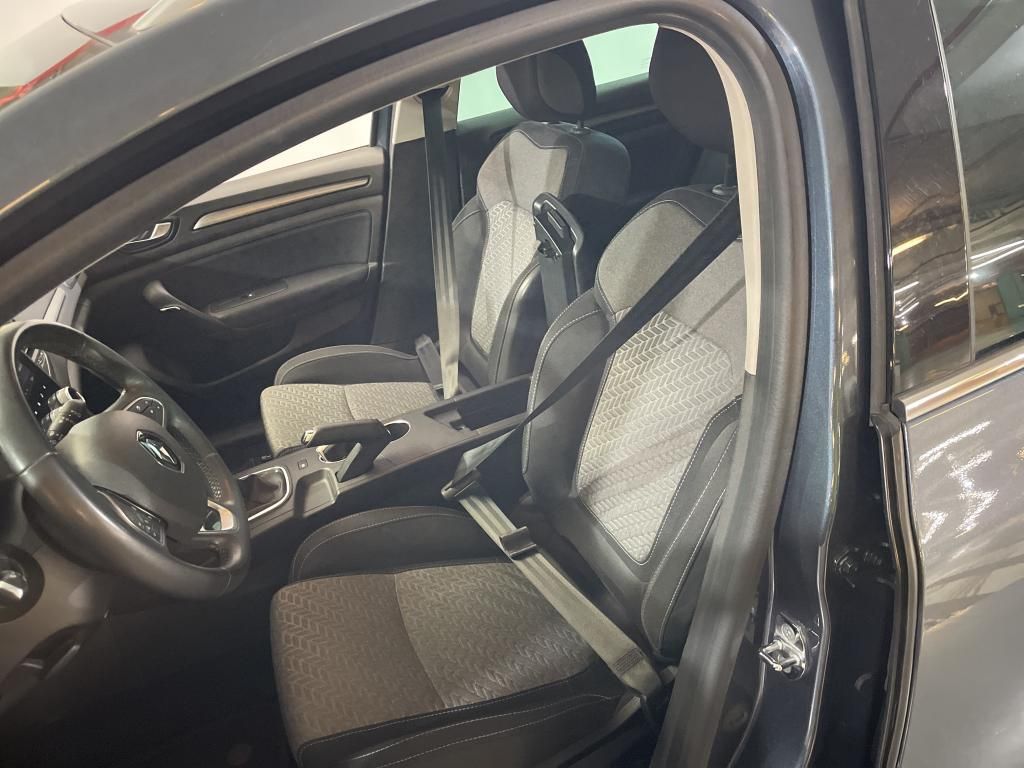 renault-megane-sport-tourer-2021-diesel-1461cc