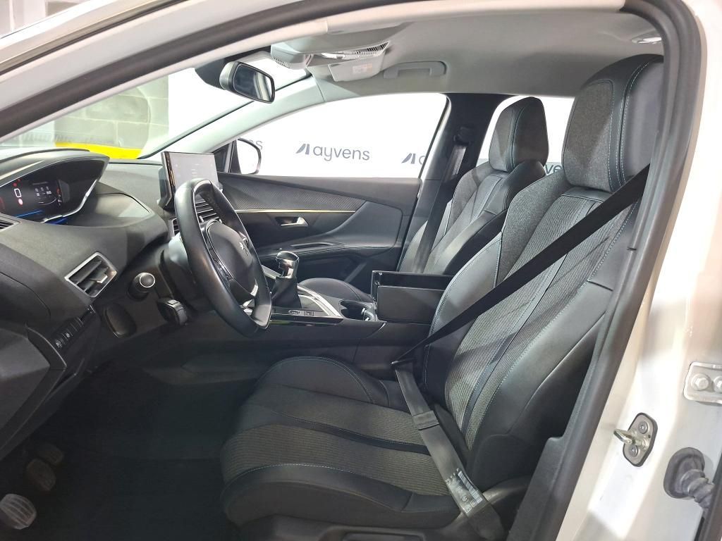 peugeot-5008-2022-diesel-1499cc