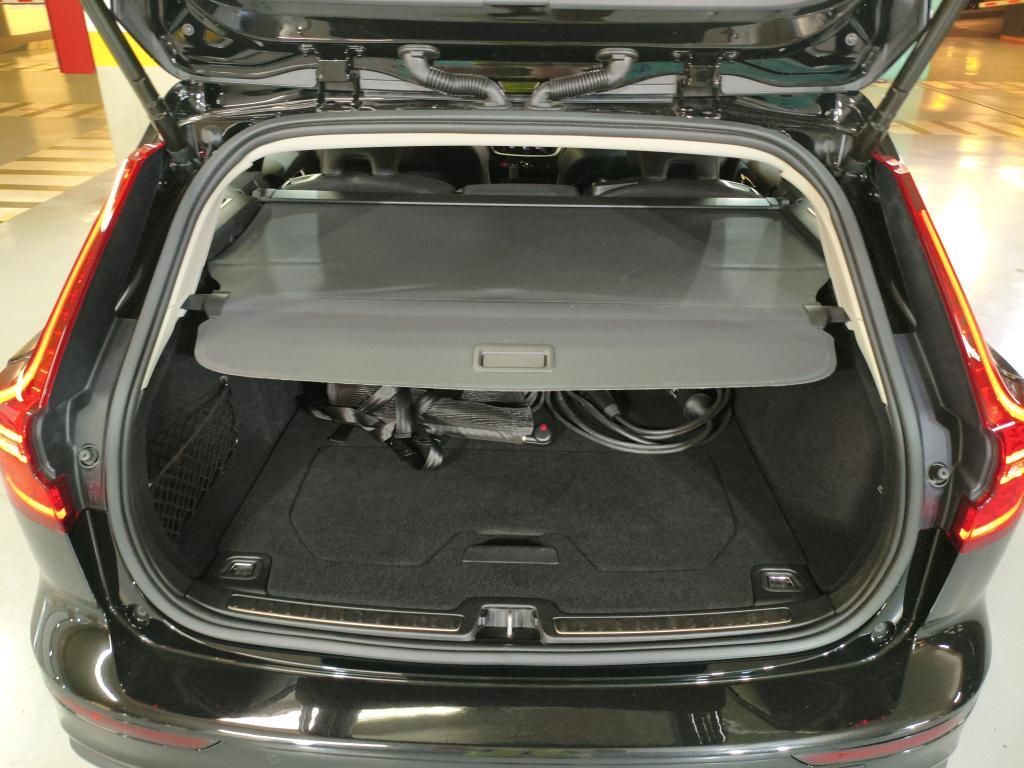 volvo-v60-2022-hibrido-a-gasolina-1969cc