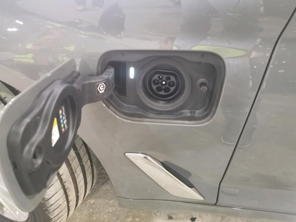 bmw-serie-5-2022-hibrido-a-gasolina-1998cc