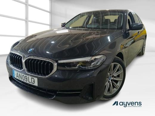 bmw-serie-5-2022-hibrido-a-gasolina-1998cc