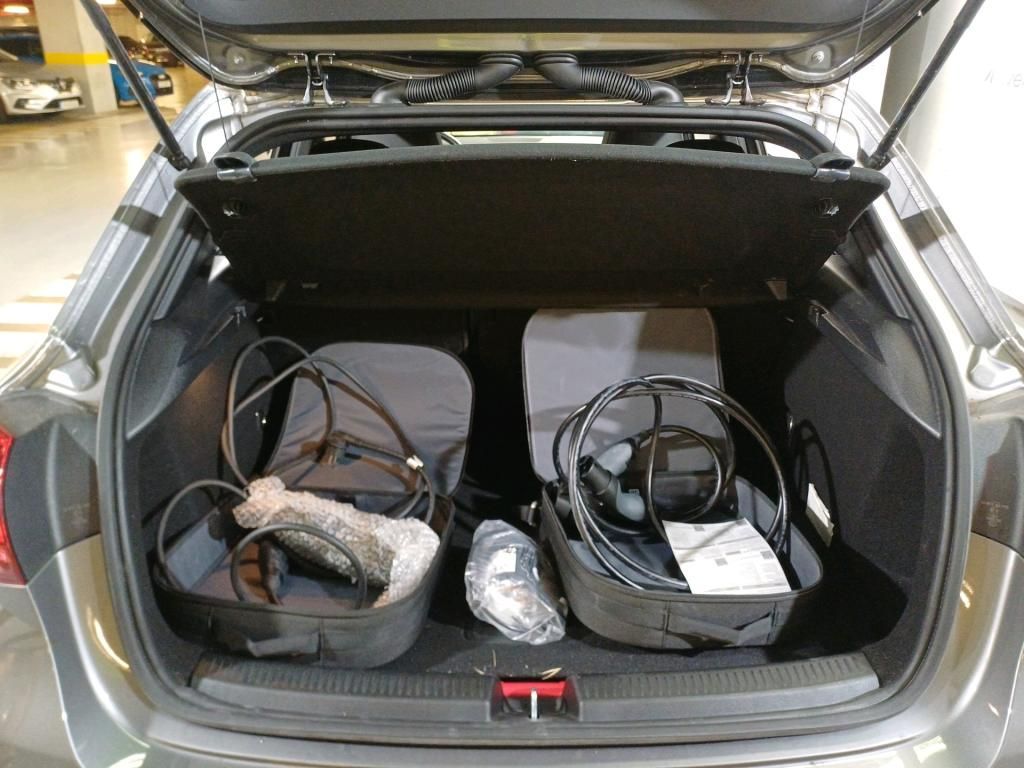 mercedes-benz-classe-a-2024-hibrido-a-gasolina-1332cc