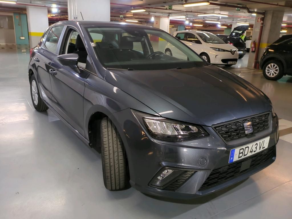 seat-ibiza-2023-gasolina-999cc