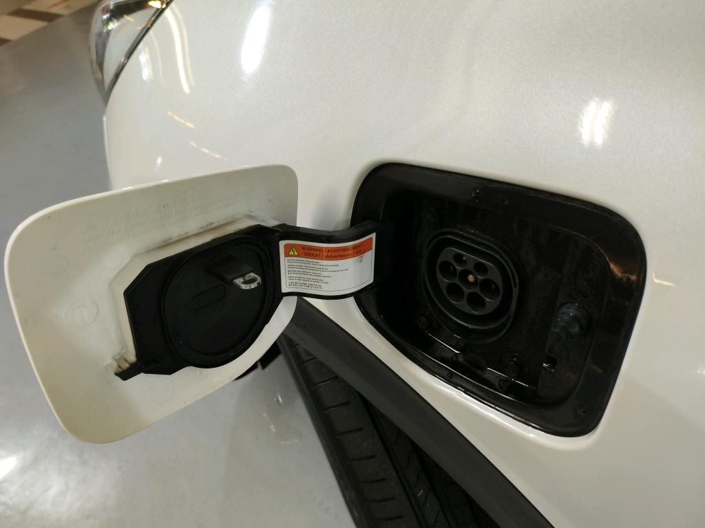 kia-niro-2020-hibrido-a-gasolina-1580cc