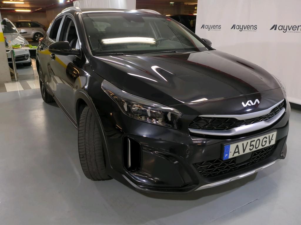 kia-xceed-2022-hibrido-a-gasolina-1580cc