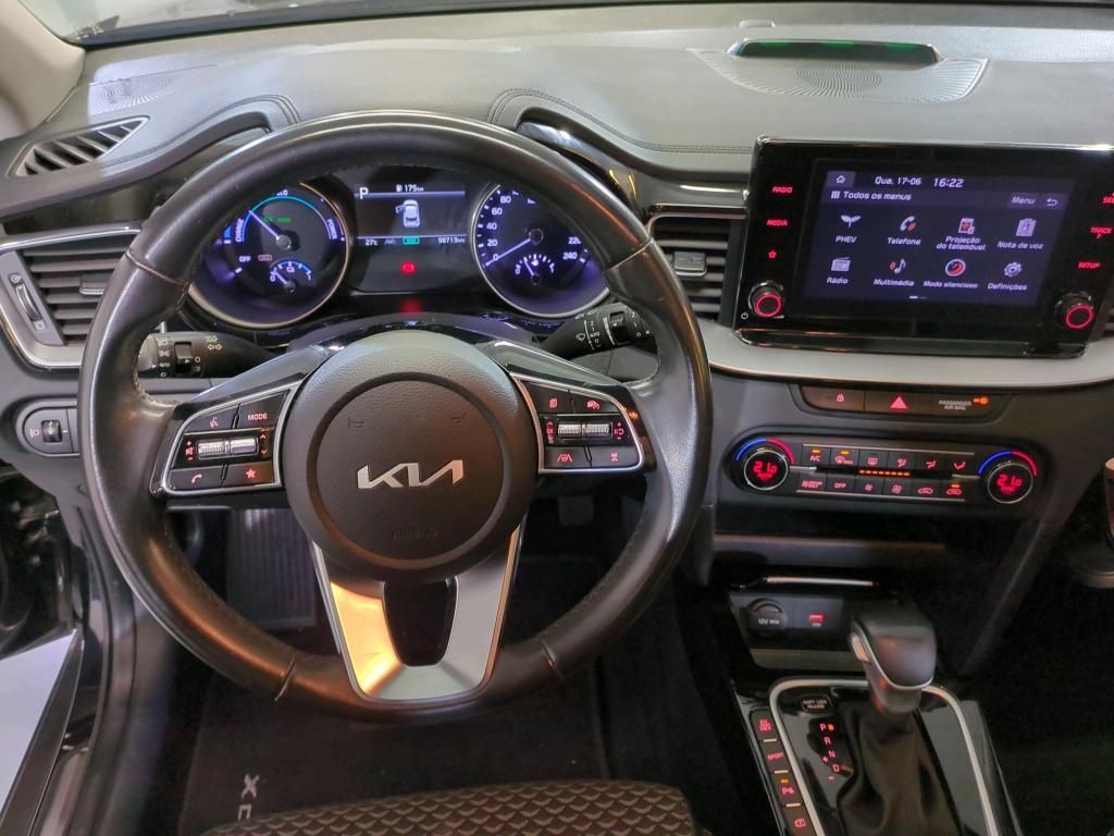 kia-xceed-2022-hibrido-a-gasolina-1580cc