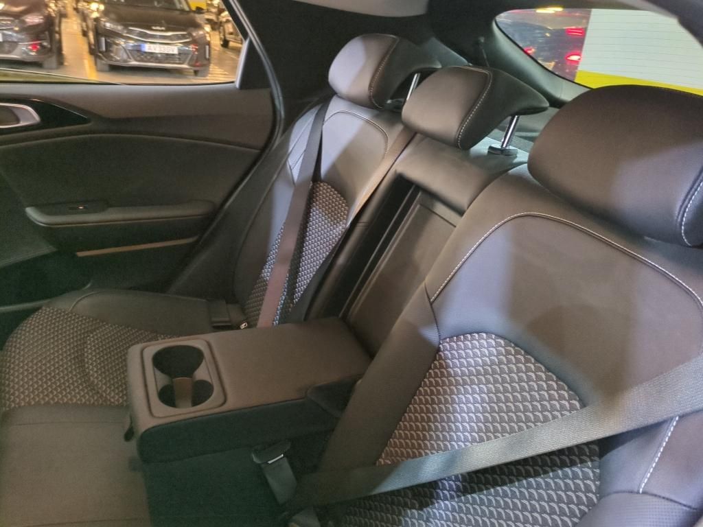 kia-xceed-2022-hibrido-a-gasolina-1580cc