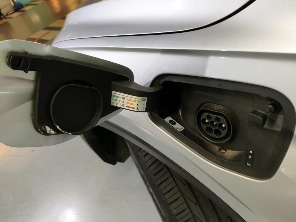 volkswagen-tiguan-2023-hibrido-a-gasolina-1395cc