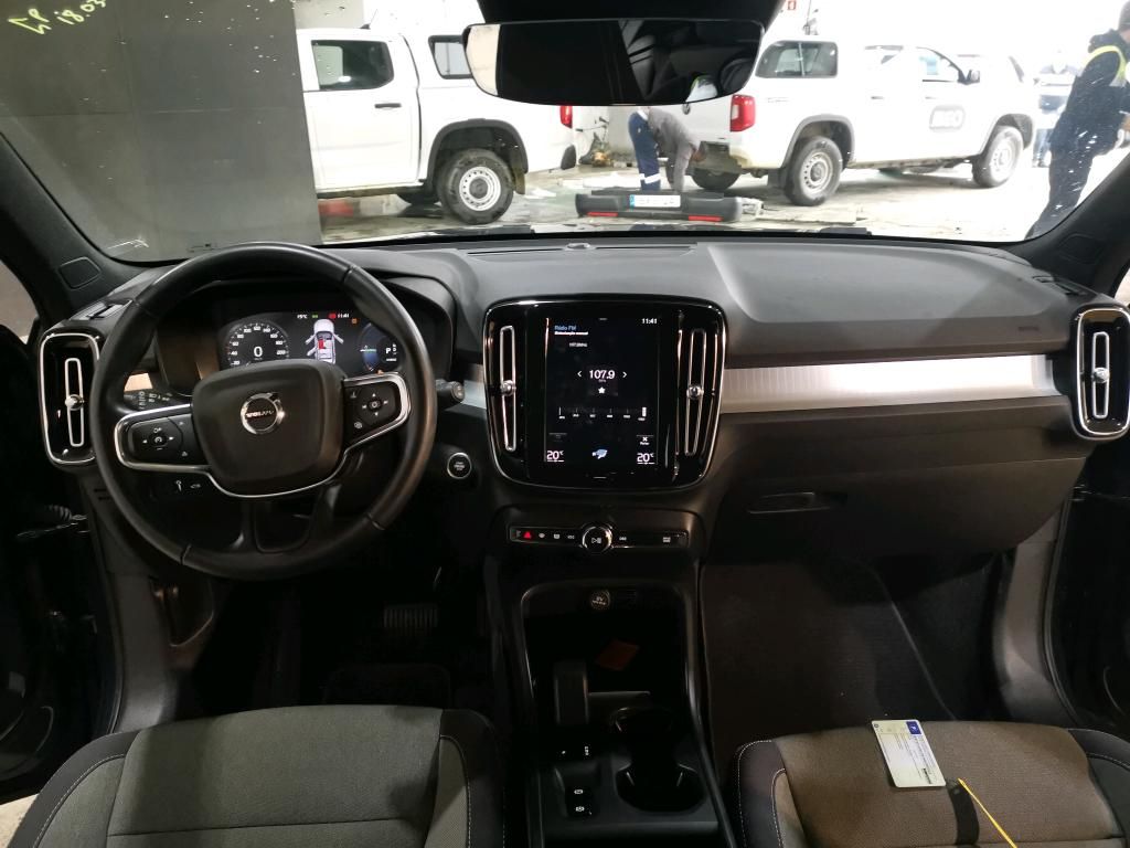 volvo-xc40-2022-hibrido-a-gasolina-1477cc