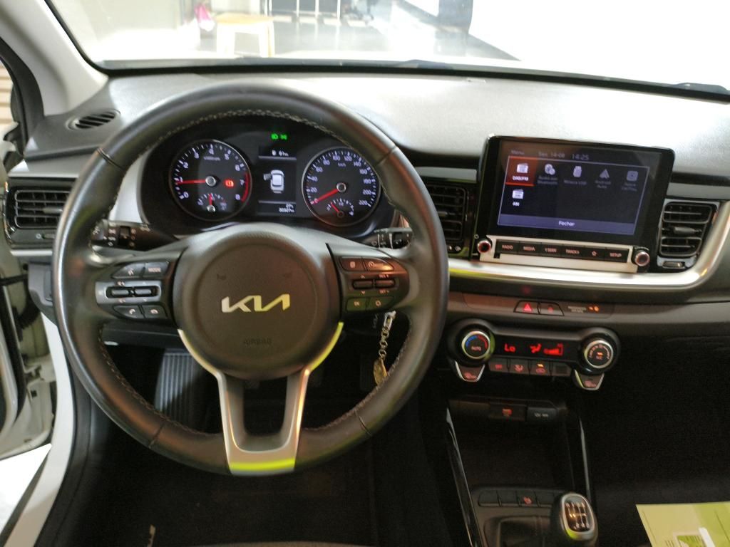 kia-stonic-2022-gasolina-998cc