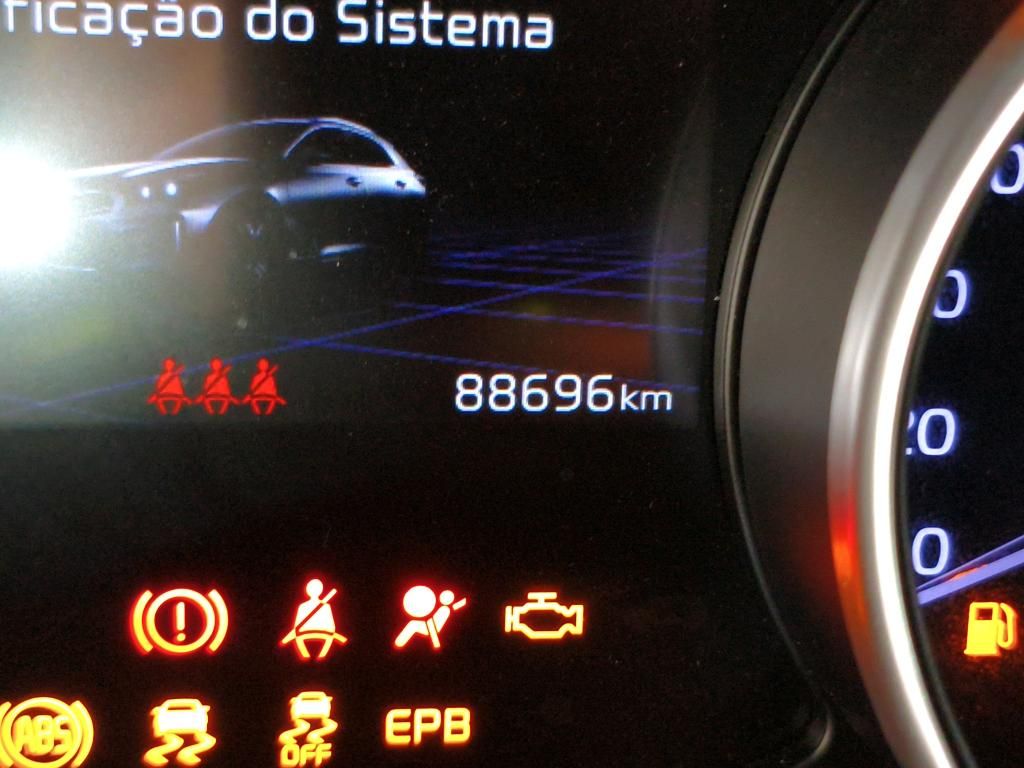 kia-xceed-2022-hibrido-a-gasolina-1580cc