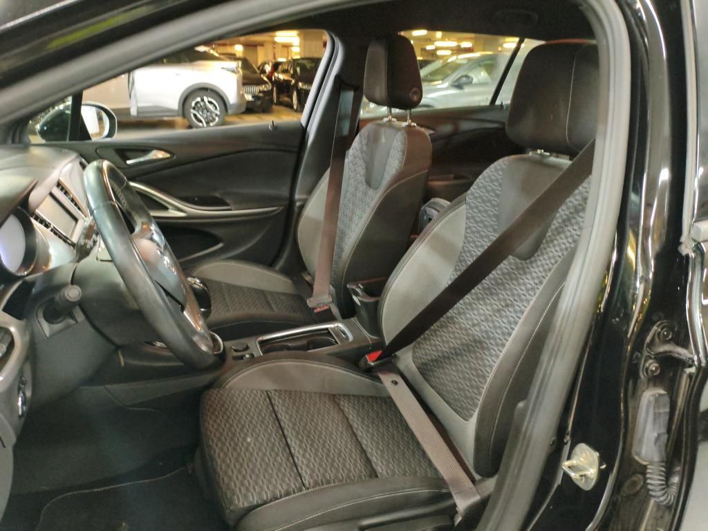 opel-astra-sport-tourer-2021-diesel-1496cc