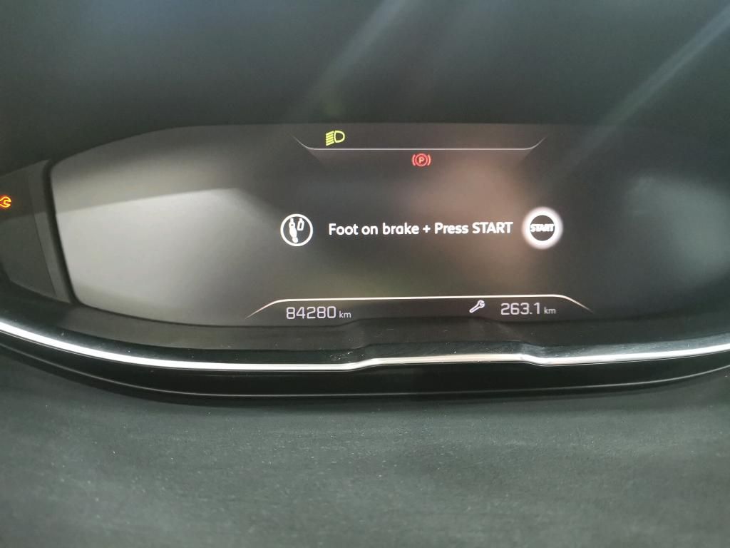peugeot-5008-2021-gasolina-1598cc