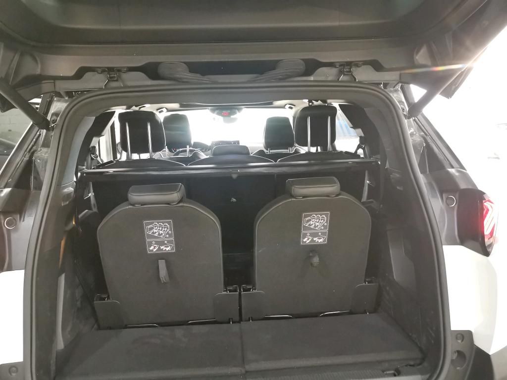 peugeot-5008-2021-gasolina-1598cc