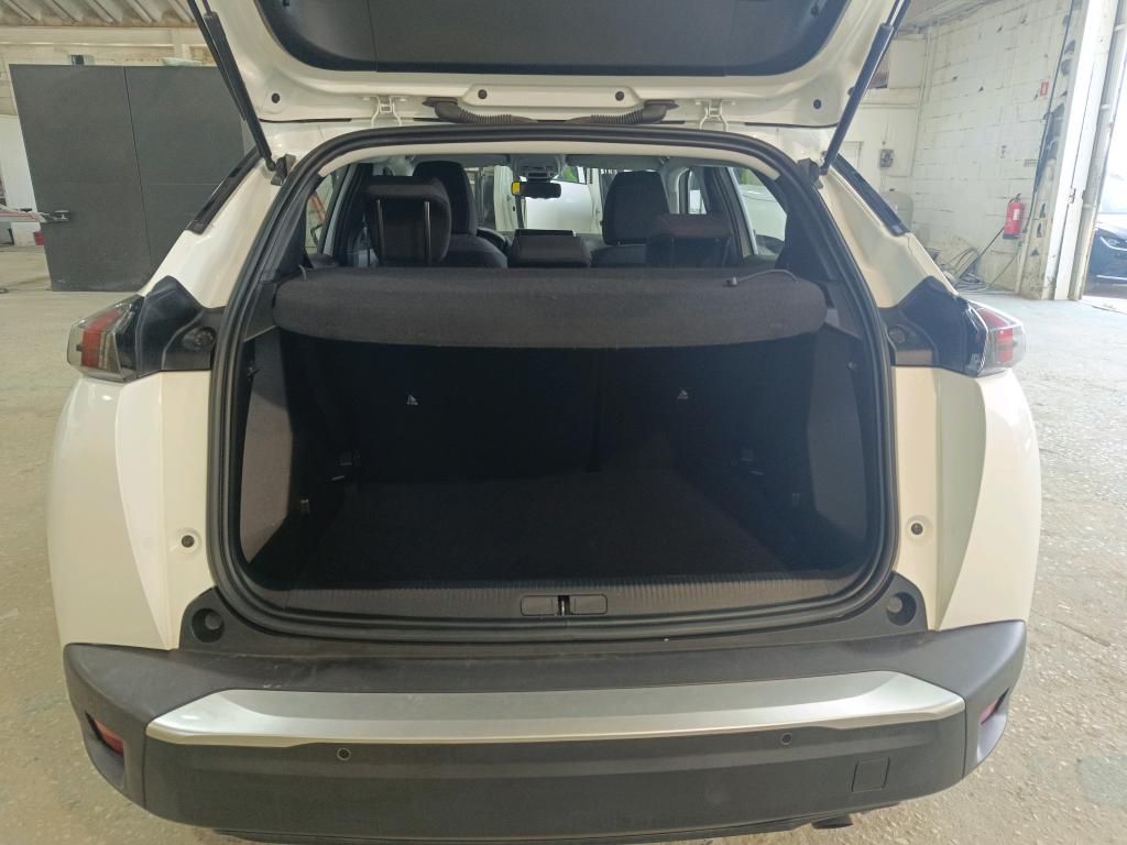peugeot-2008-2022-gasolina-1199cc