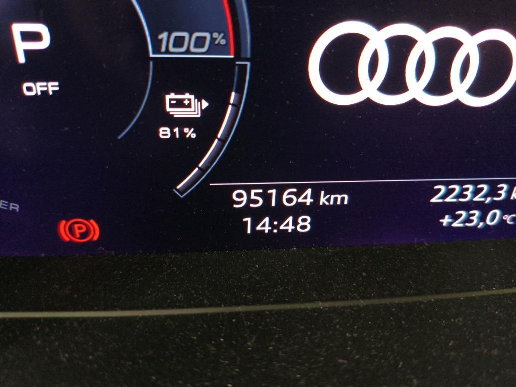 audi-q4-e-tron-2021-eletrico-0cc