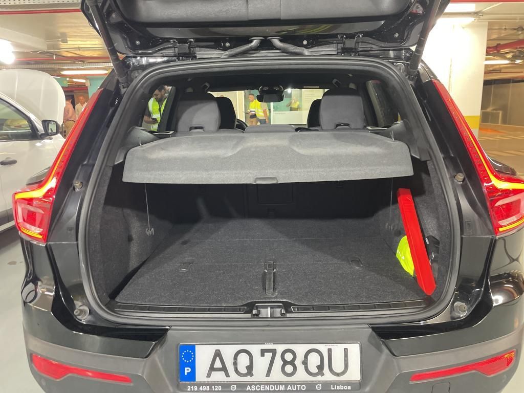 volvo-xc40-2022-eletrico-0cc