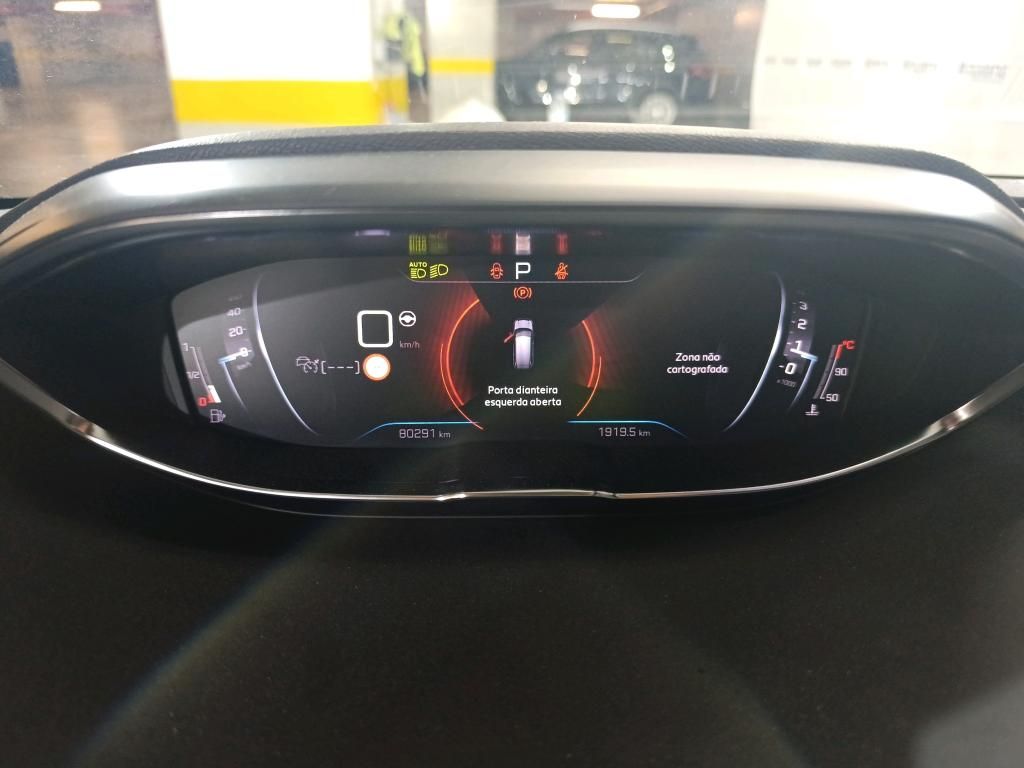 peugeot-5008-2021-diesel-1499cc