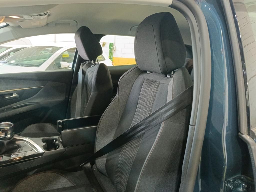 peugeot-3008-2022-diesel-1499cc