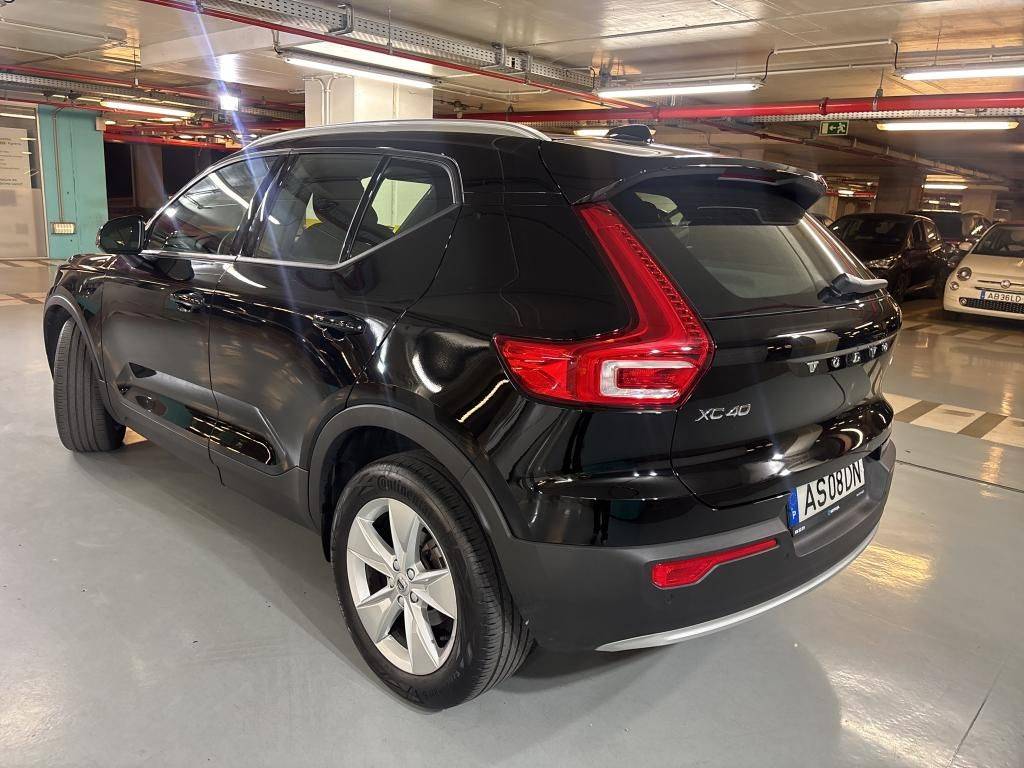 volvo-xc40-2022-gasolina-1477cc
