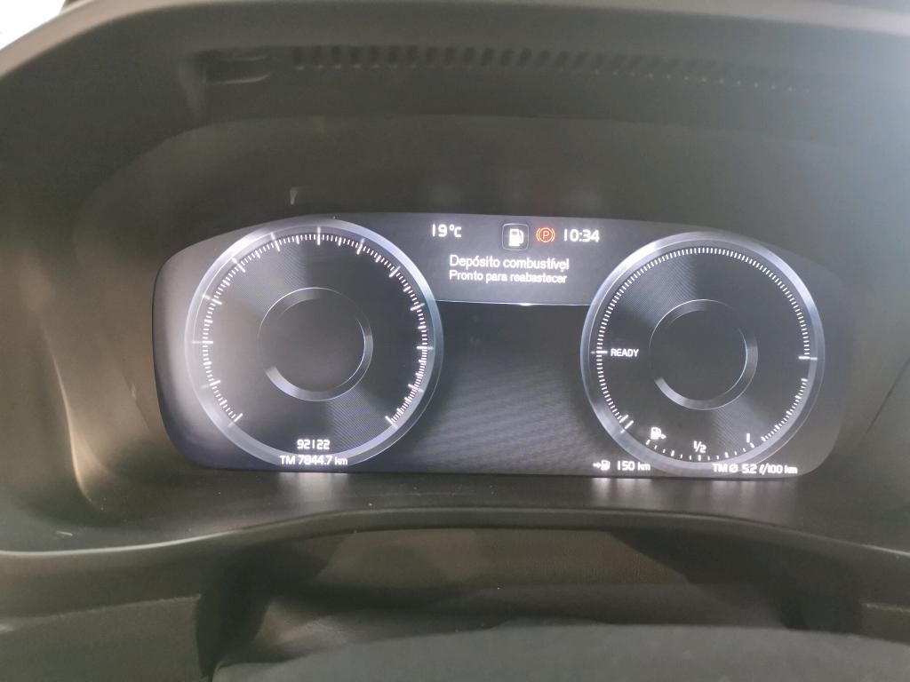 volvo-xc40-2021-hibrido-a-gasolina-1477cc