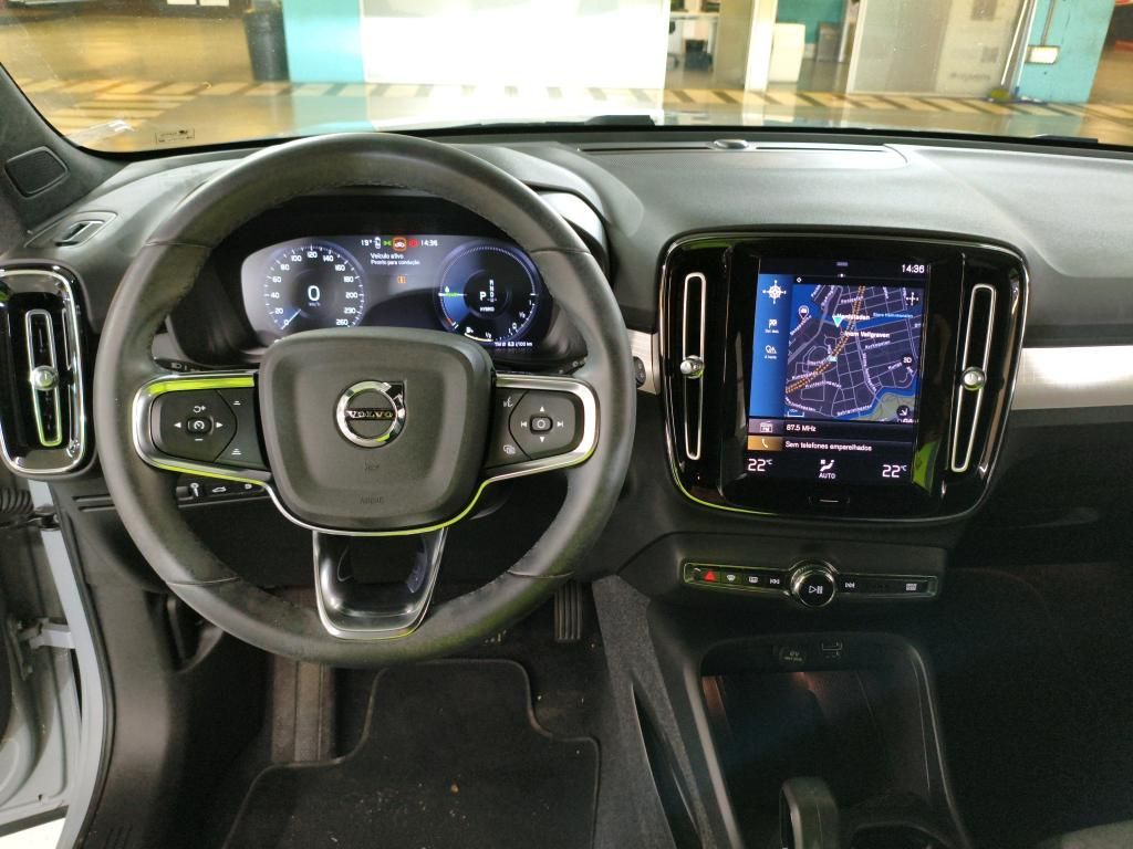 volvo-xc40-2023-hibrido-a-gasolina-1477cc